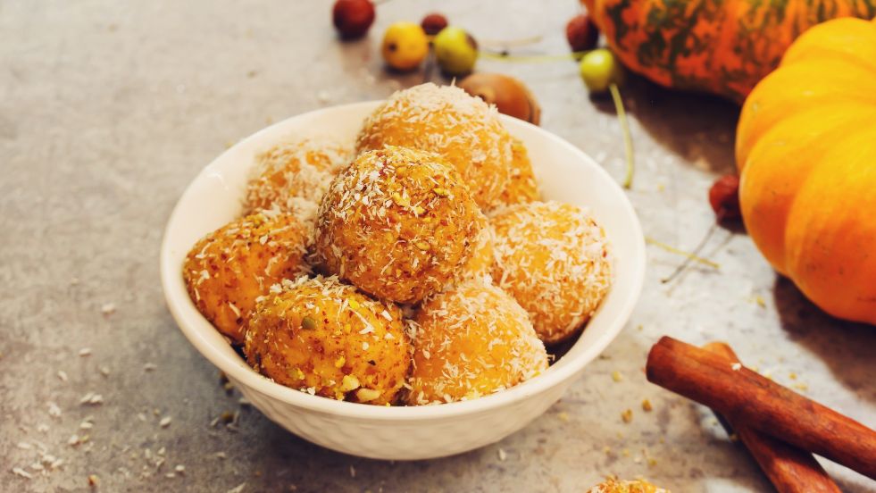 Pumpkin Oat Balls
